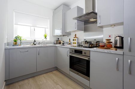 3 bedroom terraced house to rent - Photo 5