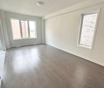 For Lease - 3023 Hollyberry Trail, Pickering, Ontario - Photo 4