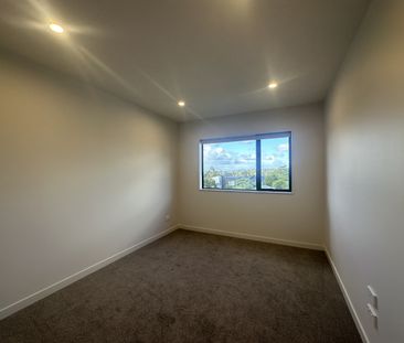 Unit B, 17 Midgley Road, West Harbour, Auckland - Photo 6