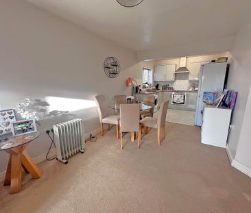 Sheard Court, Shaw - Photo 5