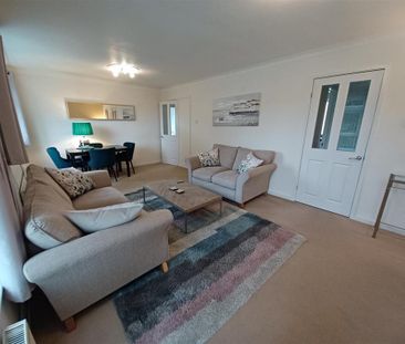 2 bedroom apartment to rent - Photo 3