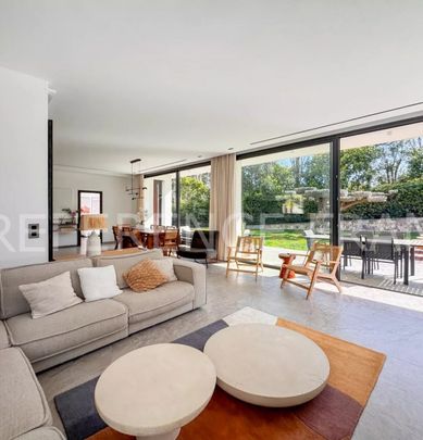 Villa • Mougins - Photo 1