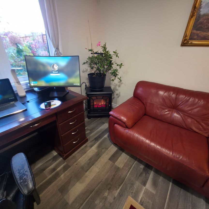 For Lease - 7879 Buckeye Crescent Unit# Lower, Niagara Falls, Ontario - Photo 1