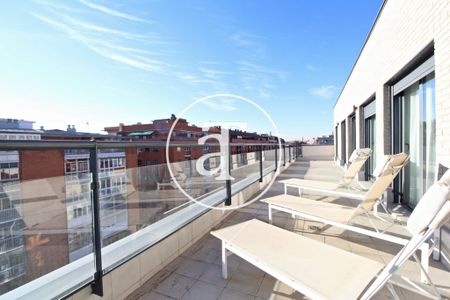 Monthly rental penthouse with 3 bedroom near Puerta de Atocha Station - Photo 4