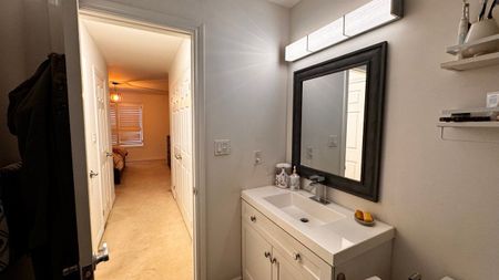 For Lease - 43D Green Belt Drive, Toronto, Ontario - Photo 2