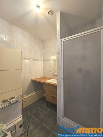 Location Appartement 3 pièces 69m² VOIRON 38500 - Photo 2