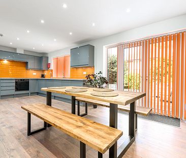 OX Living is proud to present this high-quality 8-bedroom co-living... - Photo 5