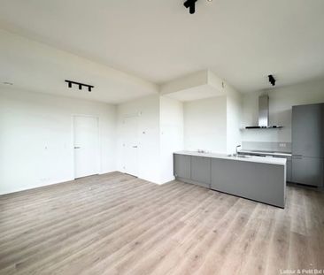 Appartement te huur - Foto 3
