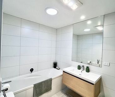 Modern 3-Bedroom Home in Sought-After Waiata Shore - Photo 1