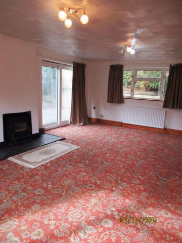 4 bedroom detached house to rent - Photo 5