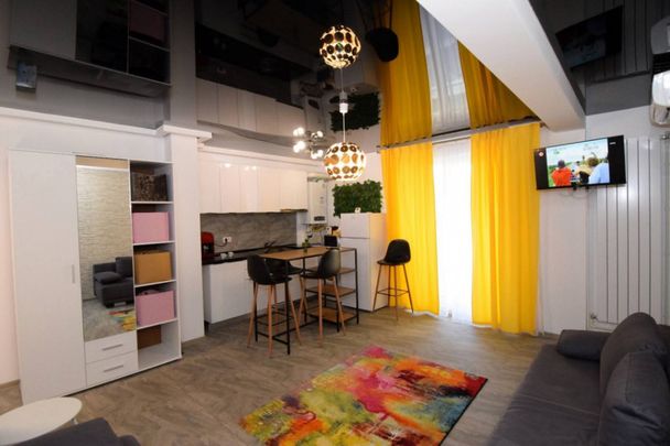 Studio 30 mp de Închiriat | Mamaia Nord | Vizavi de Lidl | - Photo 1