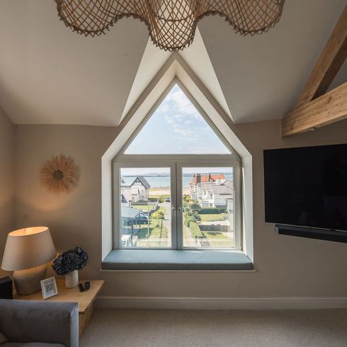 High Street - Photo 1