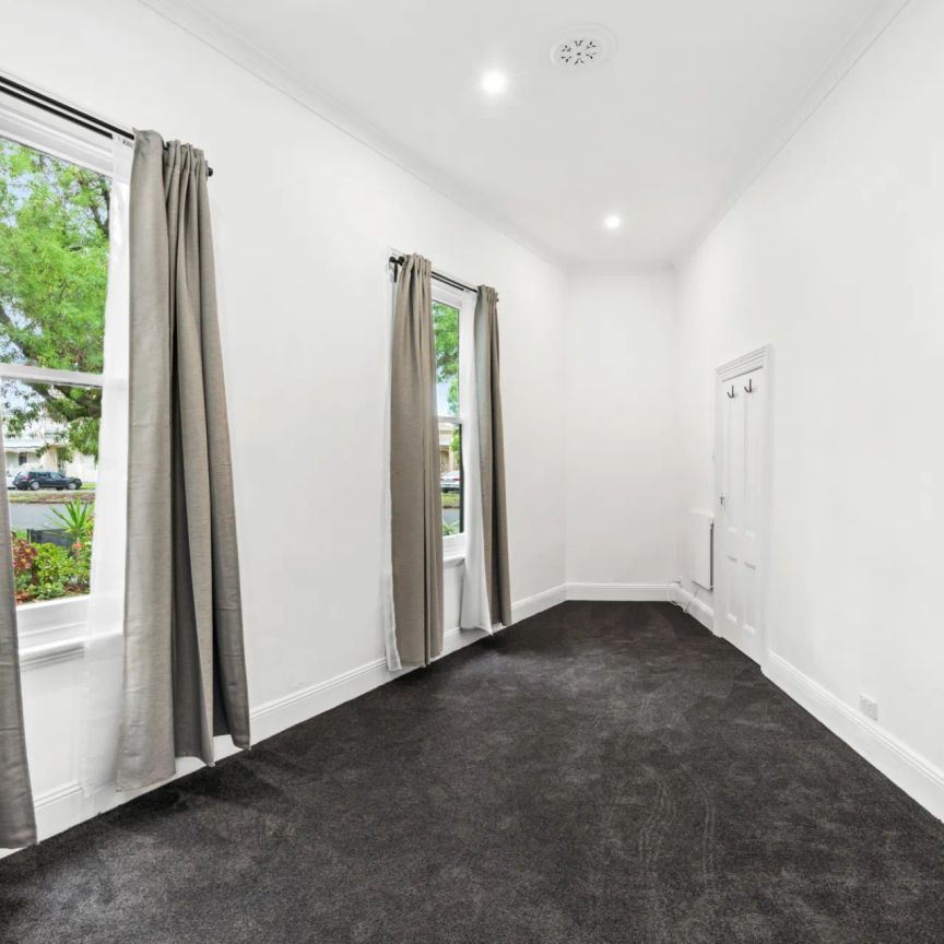 34 St Vincent Street, Albert Park. - Photo 1