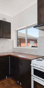 Wollstonecraft - Photo 3