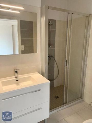 Location Appartement 1 pièce 29m² NIORT 79000 - Photo 5