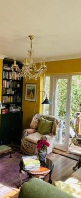 Sunny room in south facing cottage available this summer - Photo 1