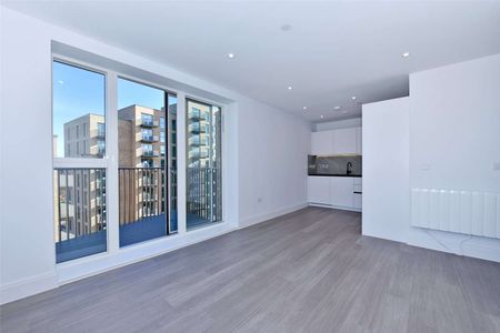 A modern one bedroom apartment in the Horlicks Quarter by Berkeley Homes development in Slough. - Photo 3