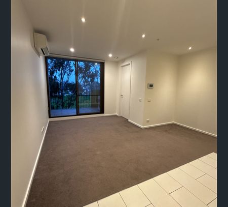 303/33 Simmons Street, South Yarra, Vic 3141 - Photo 3