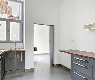 Appartement te huur in Tournai voor € 625 met 1 slaapkamer - Photo 4