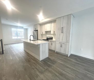 For Lease - 23 CHAPPLE Lane, Richmond Hill, Ontario - Photo 4