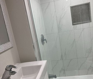 For Lease - 52 Mincing Trail Unit# (Studio), Brampton, Ontario - Photo 2