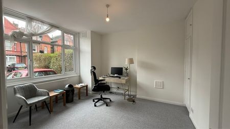 Room in a Shared Flat, Fairmile Avenue, SW16 - Photo 2