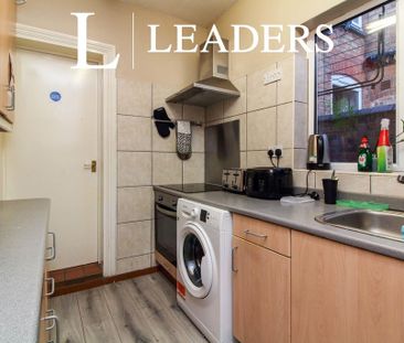 5 bedroom terraced house to rent - Photo 3