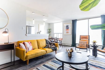 Two Bedroom Units - Photo 2