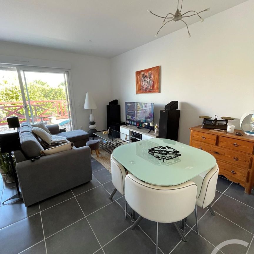 Location Appartement 2 pièces 46m² ANDERNOS LES BAINS 33510 - Photo 1