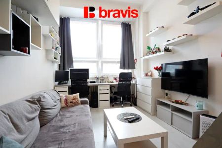 Pronájem moderního bytu 1+kk, ul. Hudcova, Brno - Medlánky - Photo 2