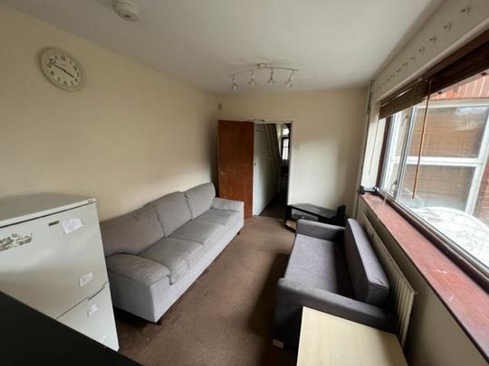 5 bedroom terraced house to rent - Photo 1