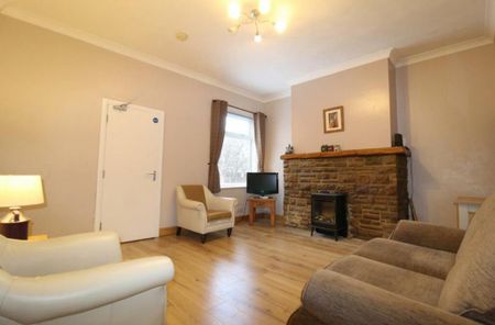 4 bedroom house of multiple occupation to rent - Photo 2