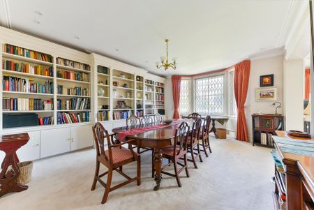 3 bedroom flat to rent - Photo 4