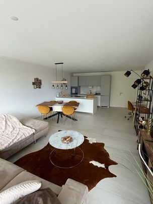 2.5 Zimmer, 74 m², 2. Stock - Photo 1