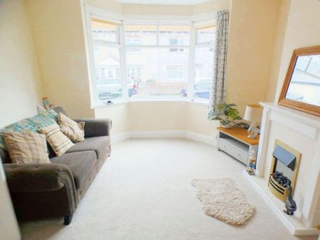 2 bed lower flat to rent in NE24 - Photo 2