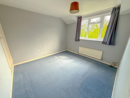 The Dormers, Swindon, Highworth - Photo 4