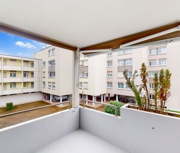 Geräumige und zentrale Stadtwohnung! - Photo 2