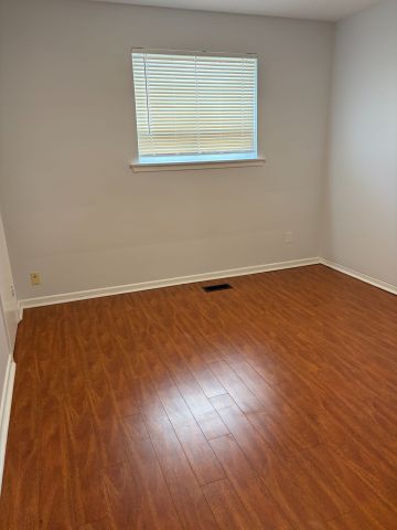 For Lease - 7 Limevale Crescent, Toronto, Ontario - Photo 2