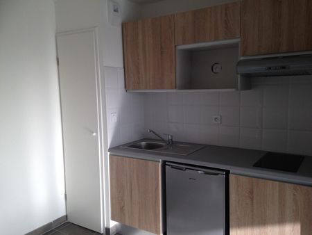 location Appartement T2 DE 42.17m² À NANTES - Photo 2