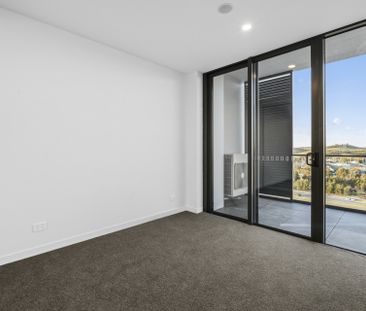 Two Bedroom Apartment - Photo 2