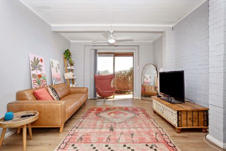 1 Bedroom Unit Offering Convenience & Comfort - Photo 5