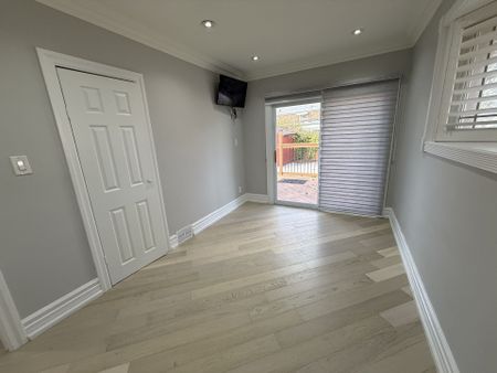 For Lease - 2 Mackinac Crescent, Toronto, Ontario - Photo 3