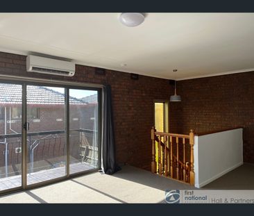5/13 Hemmings Street, Dandenong, Vic 3175 - Photo 4