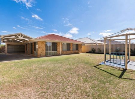 17 Holywell St, Middle Swan, WA 6056 - Photo 5