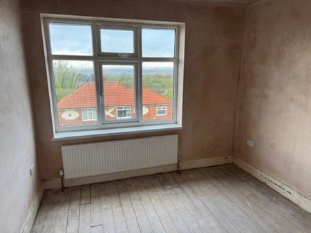 3 bedroom semi-detached house to rent - Photo 5