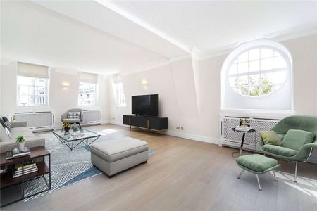 A beautifully presented family apartment providing excellent entertainment space. - Photo 4