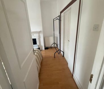 Room in a Shared House, London, SE13 - Photo 3