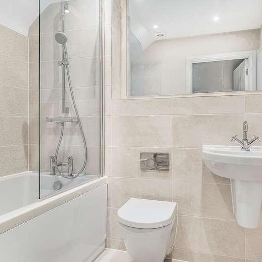 Wyatt Mews, Bridge Street, OX28 - Photo 1