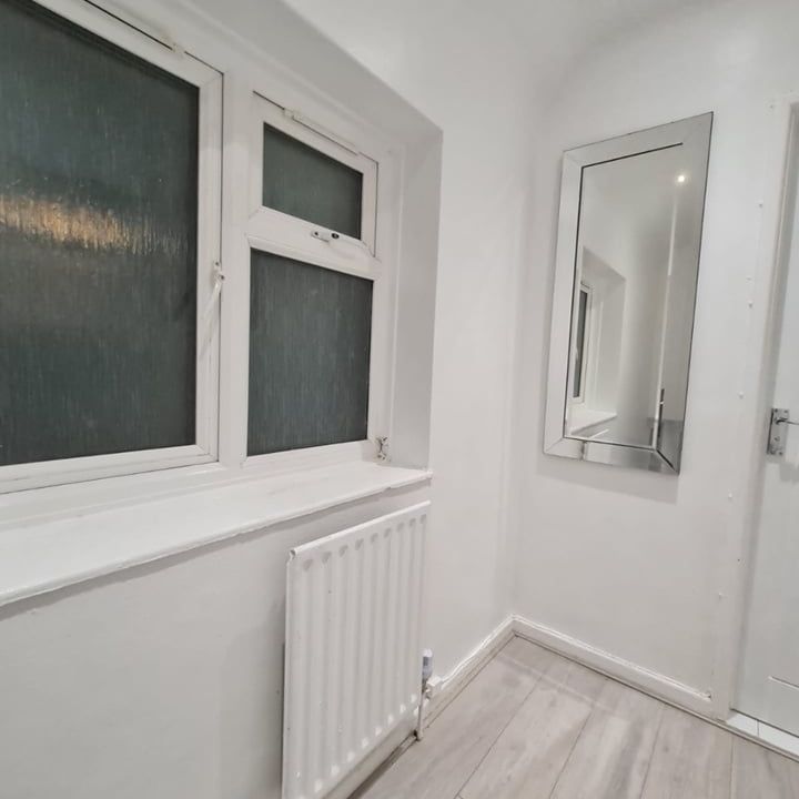 2 Bed Flat, Parish Lane, SE20 - Photo 1