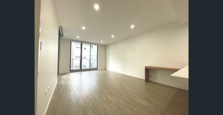 2 Bedroom Apartment!!! Luxury Living!!! - Photo 4